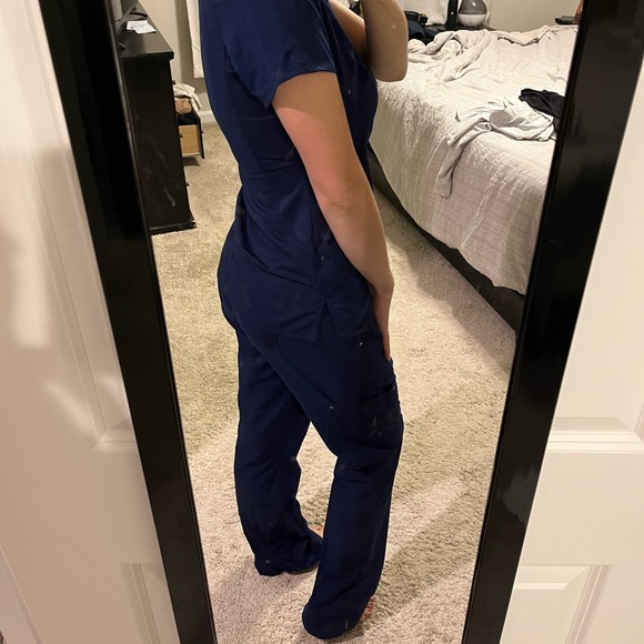 Blue Healing Hands 4 Size Small tops and 2 Size ST Pants/ 2 Size S Pants - Picture 2 of 12